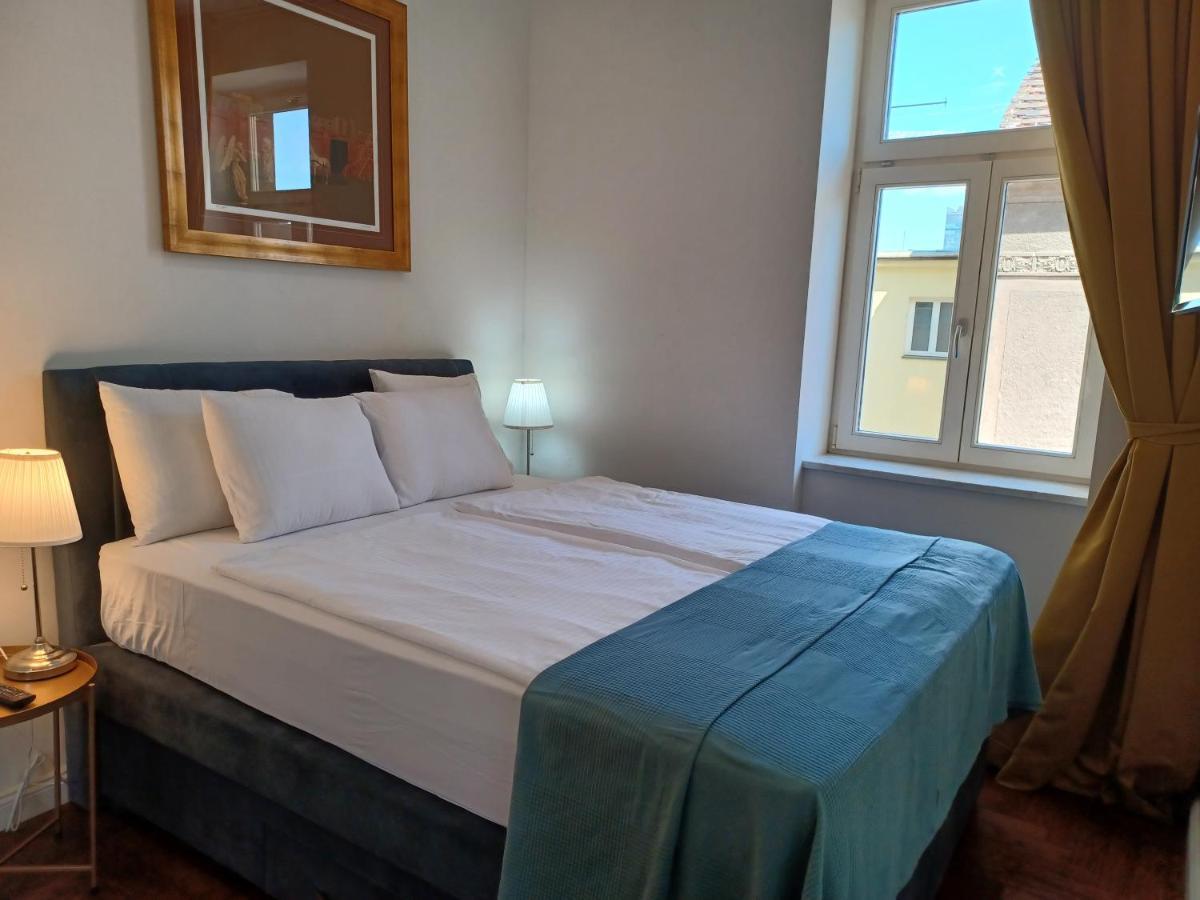 Apartment Lutetia Загреб Екстериор снимка